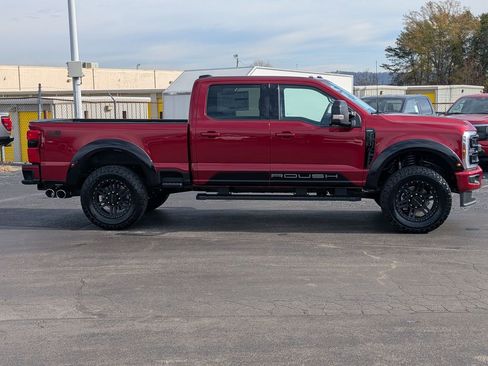 New 2026 Ford F250 Lariat w/ Black Appearance Package image 5