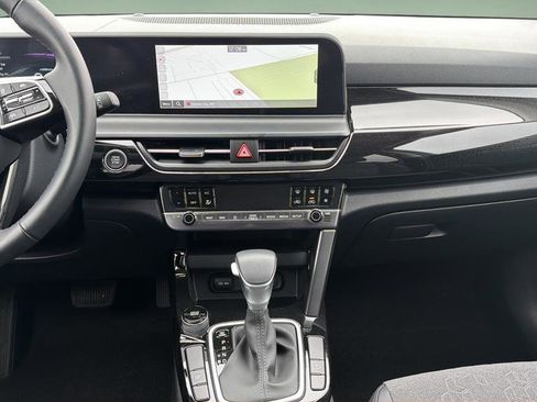 Used 2025 Kia Seltos S image 8