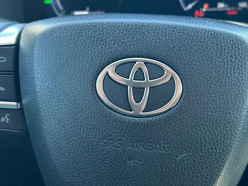 Used 2024 Toyota Grand Highlander Limited image 46