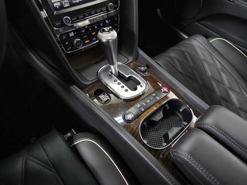 Used 2014 Bentley Flying Spur W12 AWD/4WD image 29