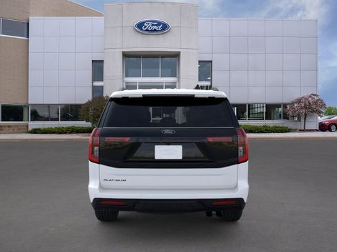 New 2026 Ford Expedition Platinum w/ Stealth Performance Package AWD/4WD image 5