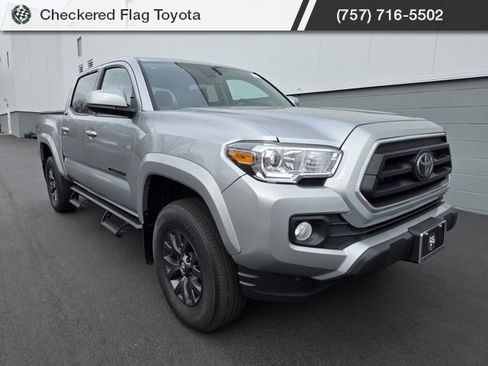 Used 2022 Toyota Tacoma SR5 image 11