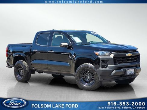 Used 2024 Chevrolet Colorado W/T w/ WT Convenience Package RWD image 1