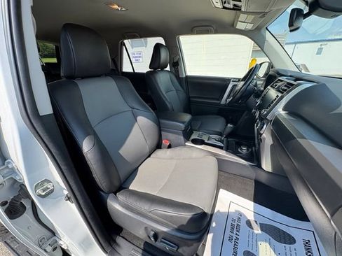 Used 2024 Toyota 4Runner SR5 Premium AWD/4WD image 28
