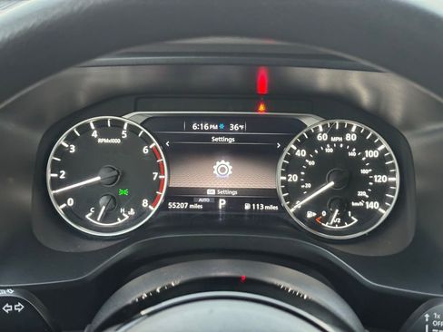 Used 2023 Nissan Rogue SV image 27