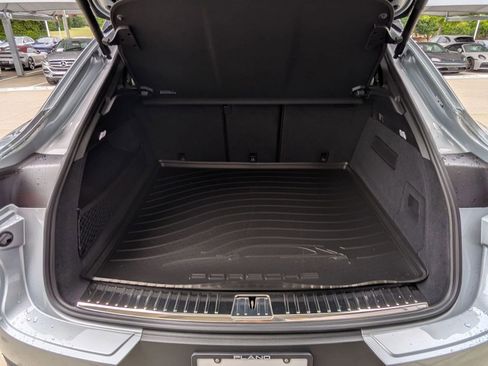 New 2026 Porsche Cayenne Coupe AWD/4WD image 22