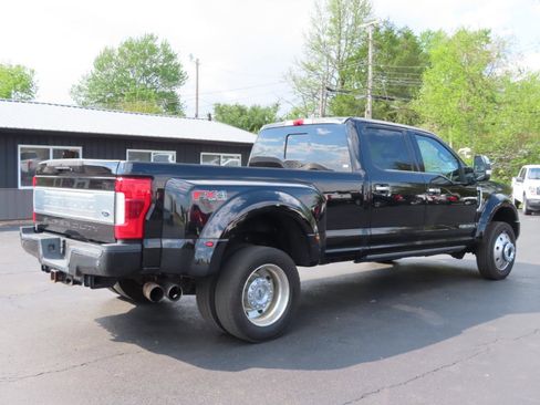 Used 2018 Ford F450 Platinum w/ Platinum Ultimate Package image 6