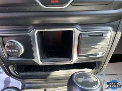 Used 2021 Jeep Wrangler Unlimited Sport AWD/4WD image 25