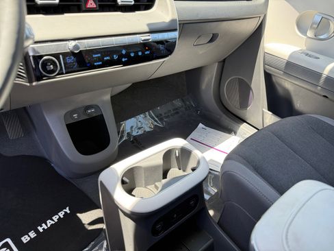 Used 2024 Hyundai Ioniq 5 SEL RWD image 13