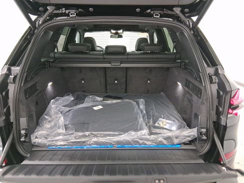 New 2026 BMW X5 xDrive50e w/ M Sport Package image 29