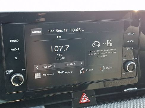 Used 2023 Kia Sportage LX AWD/4WD image 17