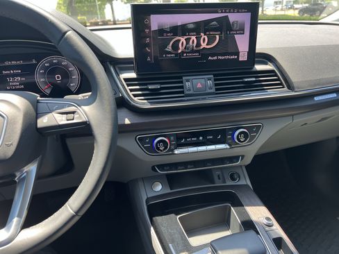 Certified 2023 Audi Q5 2.0T Premium Plus w/ Premium Plus Package AWD/4WD image 31