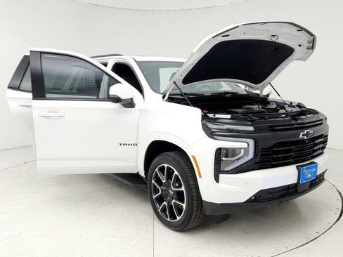Used 2025 Chevrolet Tahoe RST w/ Comfort Package image 10