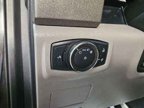 Used 2021 Ford F250 XL w/ STX Appearance Package AWD/4WD image 21