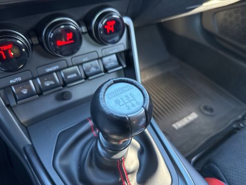 Used 2024 Toyota GR86 TRUENO Edition image 29