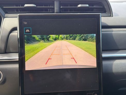 Used 2025 GMC Terrain Elevation AWD/4WD image 16