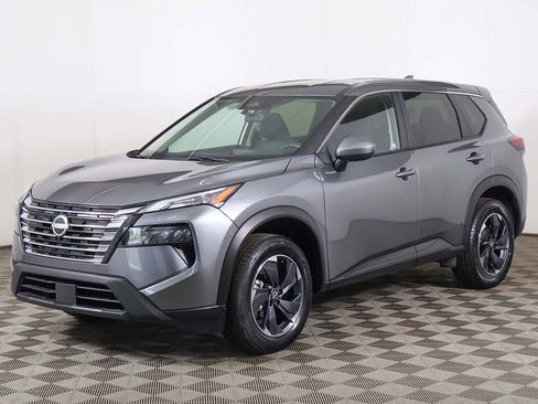 Used 2024 Nissan Rogue SV FWD image 6