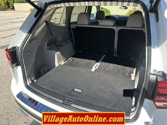 Used 2018 Volkswagen Atlas SEL AWD/4WD image 37