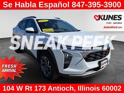 Used 2025 Chevrolet Trax LT