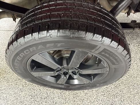 Used 2016 Ford F150 XLT w/ Equipment Group 302A Luxury image 28