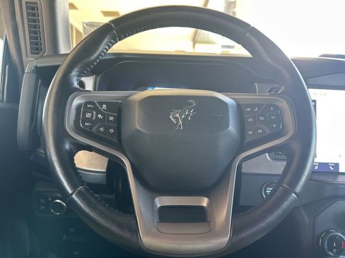 Used 2022 Ford Bronco Outer Banks w/ Sasquatch Package AWD/4WD image 22