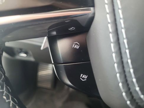 New 2026 Chevrolet Corvette Stingray Coupe w/ Battery Protection Package image 13