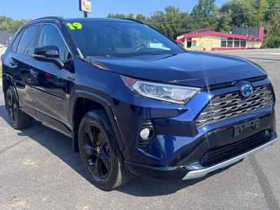 Used 2019 Toyota RAV4 XSE w/ Carpet Mat Package