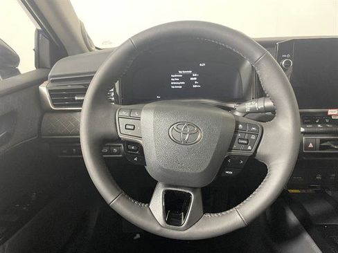 New 2026 Toyota Camry XLE image 15