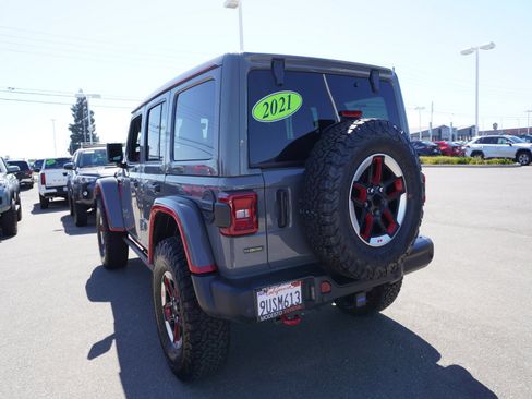 Used 2021 Jeep Wrangler Unlimited Rubicon AWD/4WD image 10