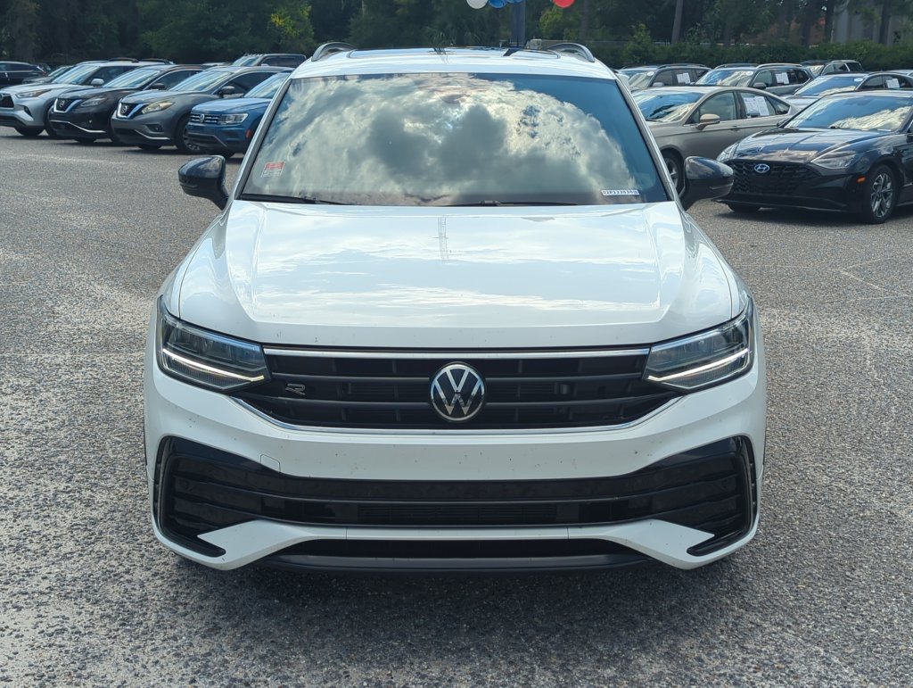 Certified 2023 Volkswagen Tiguan SE R-Line FWD image 10