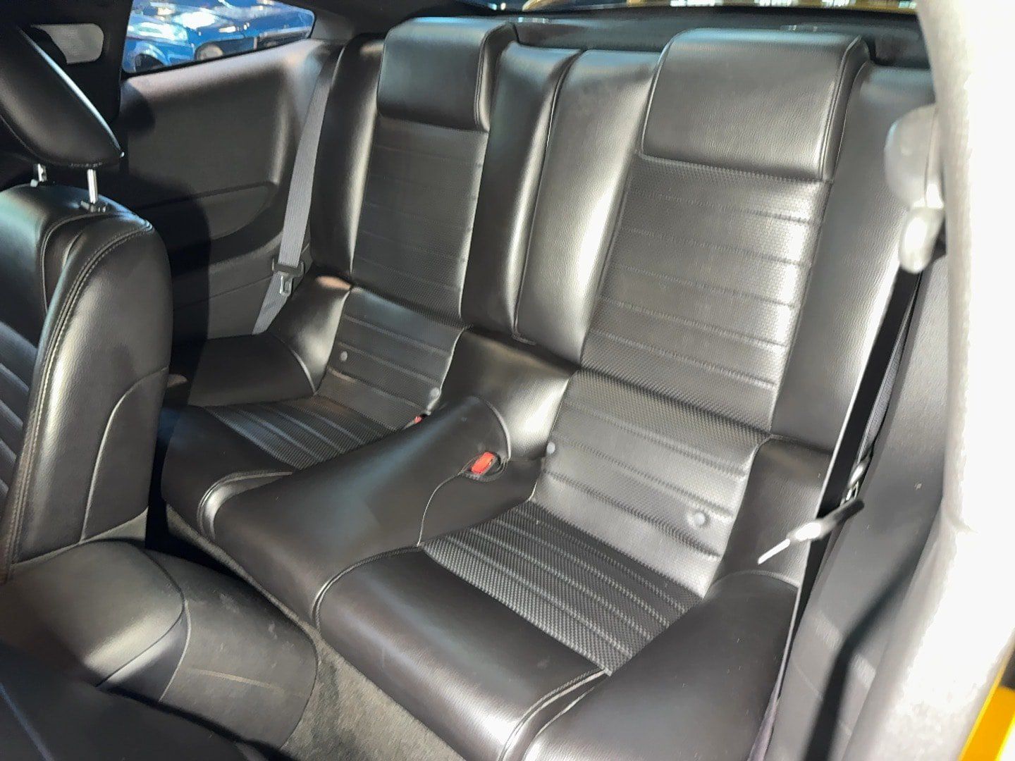 Used 2006 Ford Mustang GT Premium RWD image 54