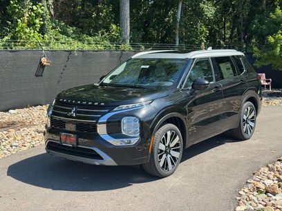 New 2025 Mitsubishi Outlander AWD