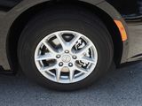 New 2025 Chrysler Pacifica Select image 5