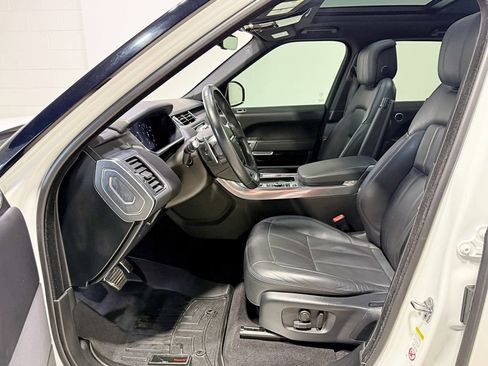 Used 2020 Land Rover Range Rover Sport HSE Dynamic image 31