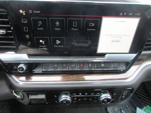 New 2026 GMC Sierra 1500 Elevation image 18