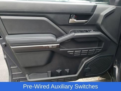 Used 2024 Toyota Tacoma TRD Off-Road w/ TRD Off Road Premium Package image 17