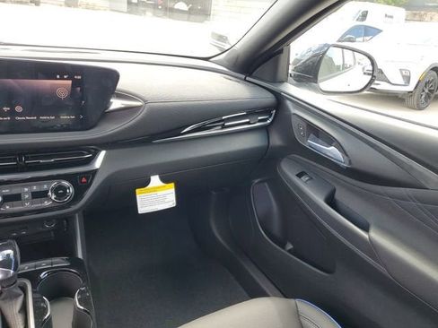 New 2026 Buick Envista Sport Touring w/ Convenience I Package FWD image 14