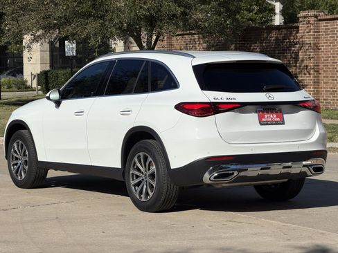 Certified 2025 Mercedes-Benz GLC 300 4MATIC image 13