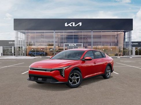 New 2026 Kia K4 LXS FWD image 1