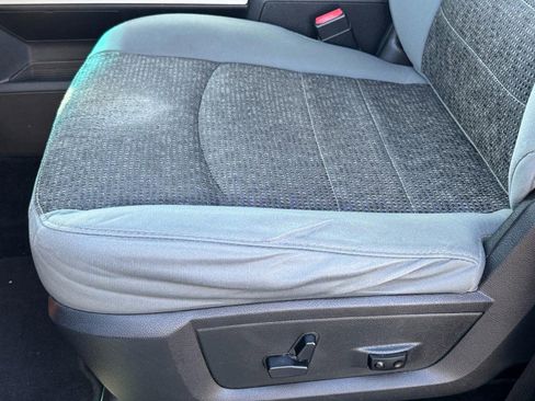 Used 2014 RAM 1500 Big Horn image 23