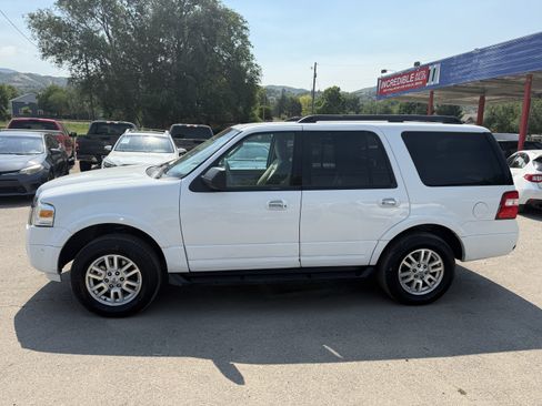 Used 2012 Ford Expedition XLT AWD/4WD image 7