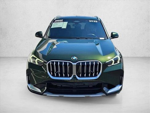 Certified 2025 BMW X1 xDrive28i w/ Convenience Package AWD/4WD image 2