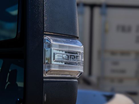 New 2025 Ford F250 Lariat w/ FX4 Off-Road Package image 14