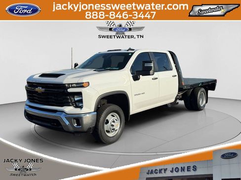 Used 2024 Chevrolet Silverado 3500 W/T w/ WT Convenience Package AWD/4WD image 1