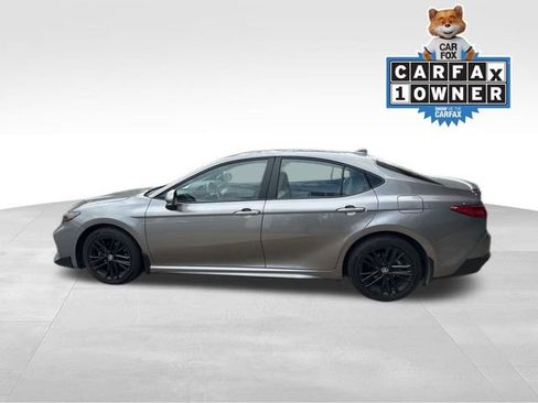 Certified 2025 Toyota Camry SE w/ Convenience Package AWD/4WD image 4