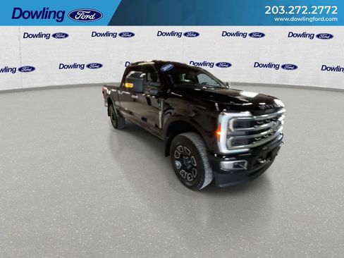 Used 2024 Ford F350 Platinum w/ FX4 Off-Road Package image 6