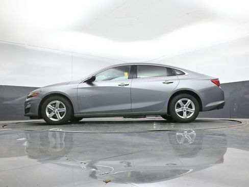 Used 2024 Chevrolet Malibu LS image 35