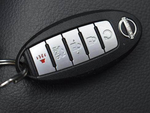 Used 2023 Nissan Altima 2.5 SR w/ SR Premium Package AWD/4WD image 34