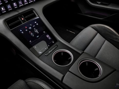 Used 2020 Porsche Taycan Turbo S image 54