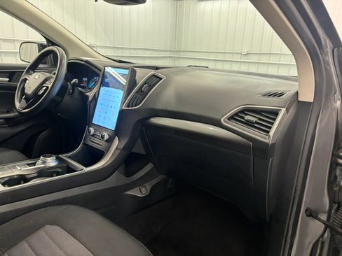 Used 2022 Ford Edge SE w/ Black Appearance Package AWD/4WD image 32